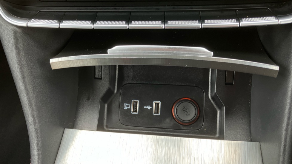 MG HS 1.5 T-GDI SE 5dr Petrol Hatchback - Image 48