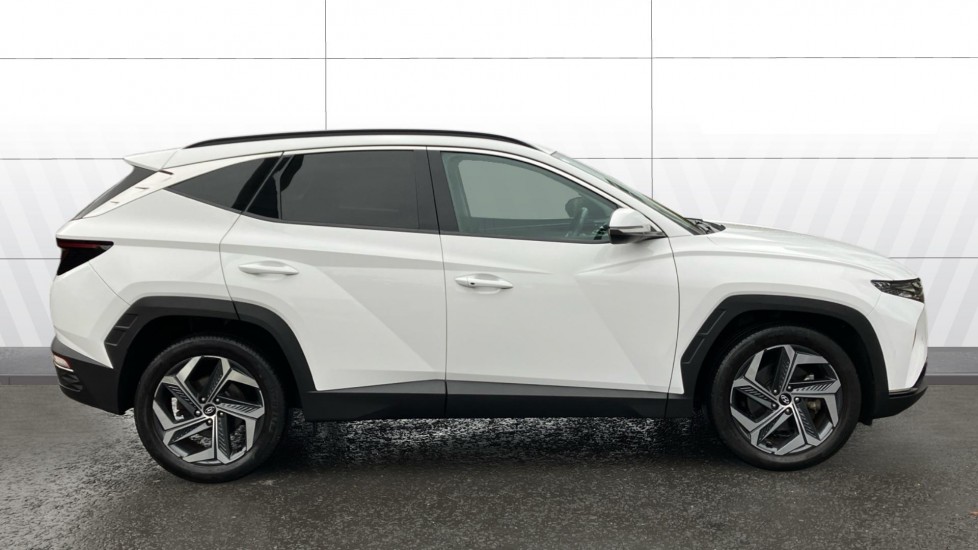 Hyundai TUCSON 1.6 TGDi Hybrid 230 Premium 5dr 2WD Auto Hybrid Estate - Image 5