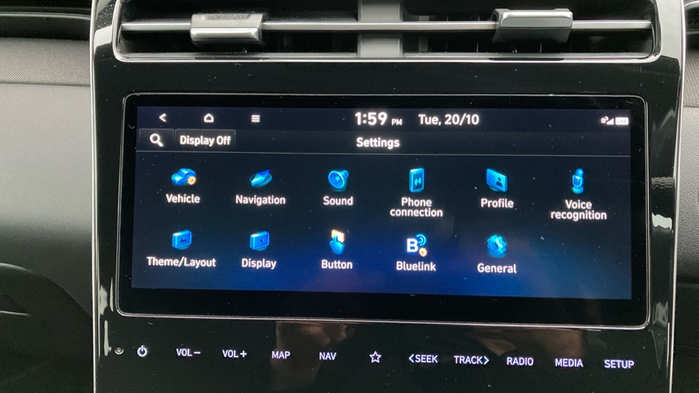 Hyundai TUCSON 1.6 TGDi Hybrid 230 Premium 5dr 2WD Auto Hybrid Estate - Image 46