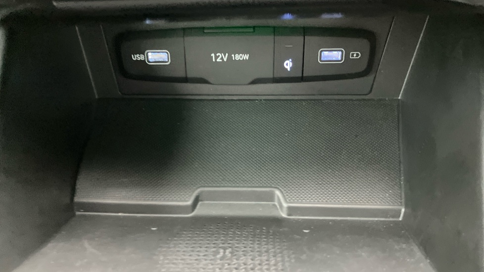 Hyundai TUCSON 1.6 TGDi Hybrid 230 Premium 5dr 2WD Auto Hybrid Estate - Image 48