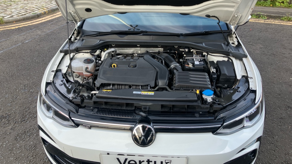 Volkswagen Golf 1.5 eTSI 150 R-Line 5dr DSG Petrol Hatchback - Image 8