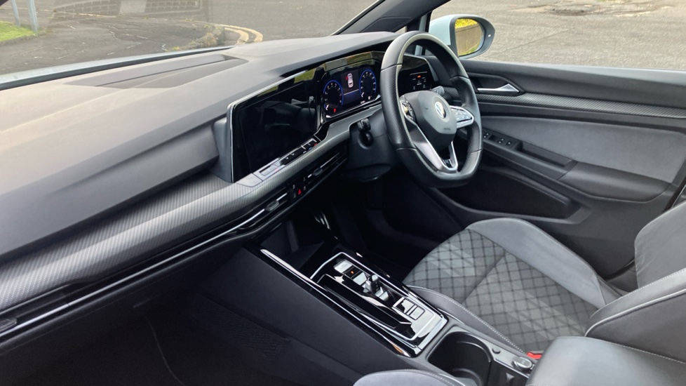 Volkswagen Golf 1.5 eTSI 150 R-Line 5dr DSG Petrol Hatchback - Image 9