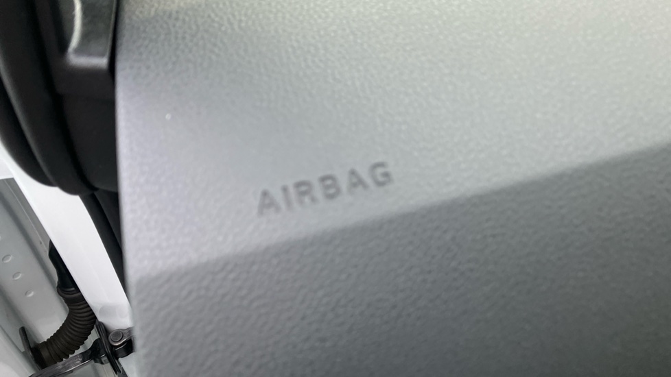 Volkswagen Golf 1.5 eTSI 150 R-Line 5dr DSG Petrol Hatchback - Image 39