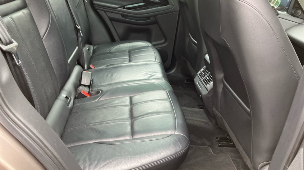 Land Rover Range Rover Evoque 2.0 D150 S 5dr Auto Diesel Hatchback - Image 16