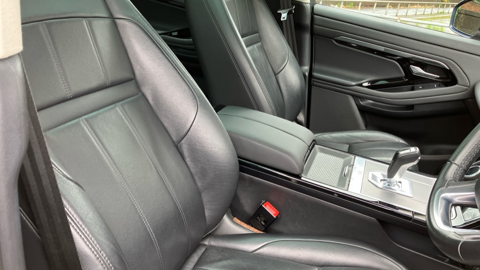 Land Rover Range Rover Evoque 2.0 D150 S 5dr Auto Diesel Hatchback - Image 28
