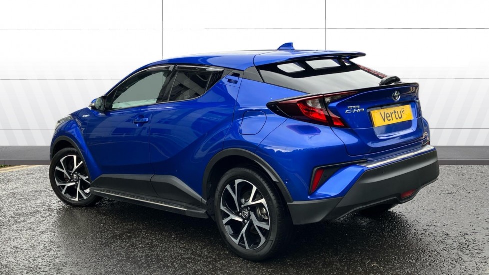 Toyota C-HR 1.8 Hybrid Design 5dr CVT Hybrid Hatchback - Image 2