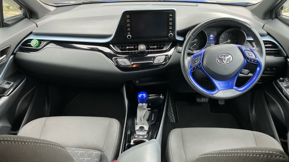 Toyota C-HR 1.8 Hybrid Design 5dr CVT Hybrid Hatchback - Image 10