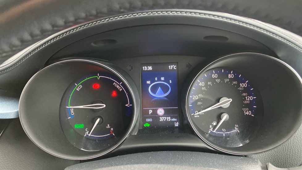 Toyota C-HR 1.8 Hybrid Design 5dr CVT Hybrid Hatchback - Image 18