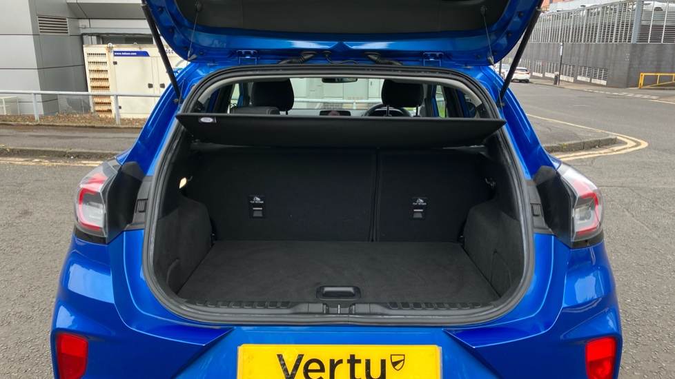 Ford Puma 1.0 EcoBoost Hybrid mHEV Titanium Design 5dr DCT Petrol Hatchback - Image 4