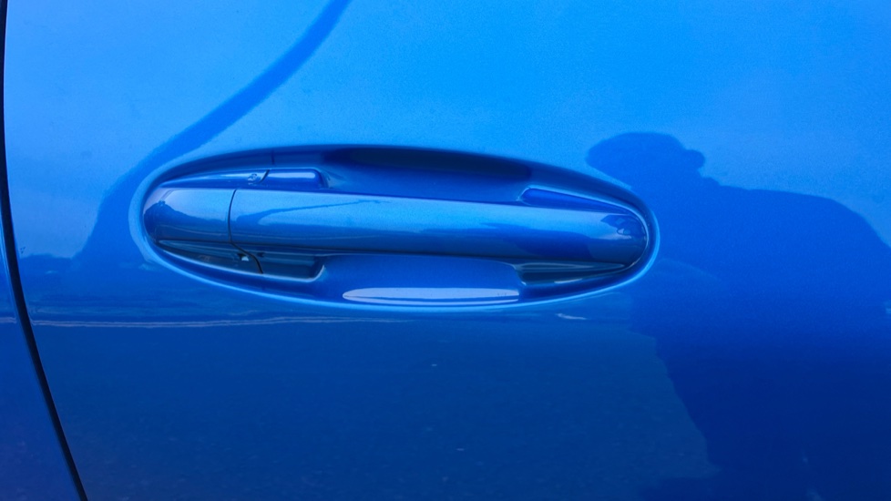 Ford Puma 1.0 EcoBoost Hybrid mHEV Titanium Design 5dr DCT Petrol Hatchback - Image 23