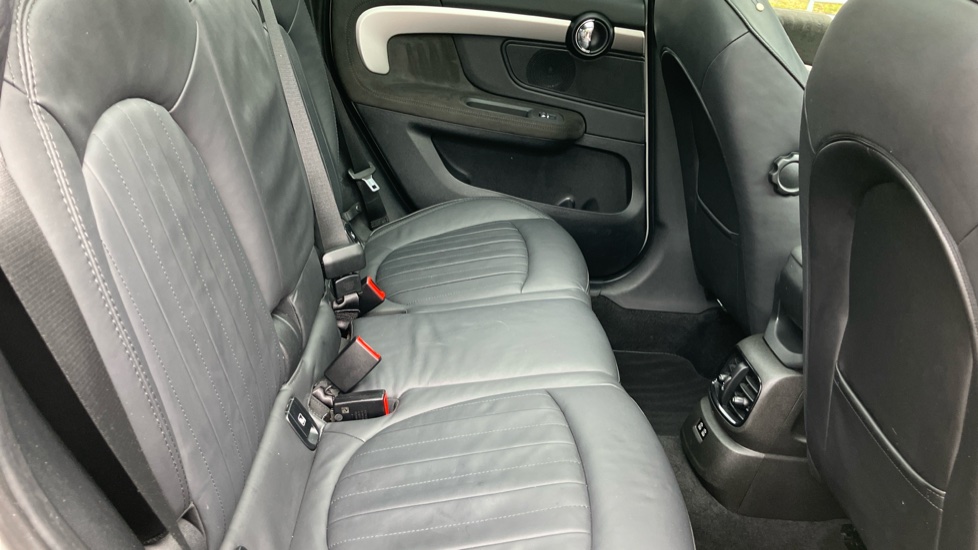 MINI Countryman 2.0 Cooper S Exclusive 5dr Auto Petrol Hatchback - Image 16