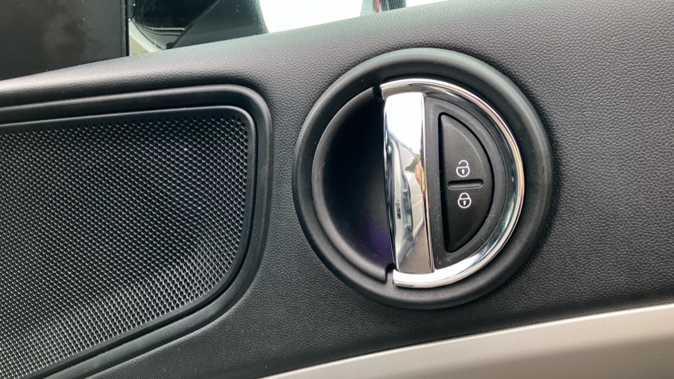 MINI Countryman 2.0 Cooper S Exclusive 5dr Auto Petrol Hatchback - Image 32