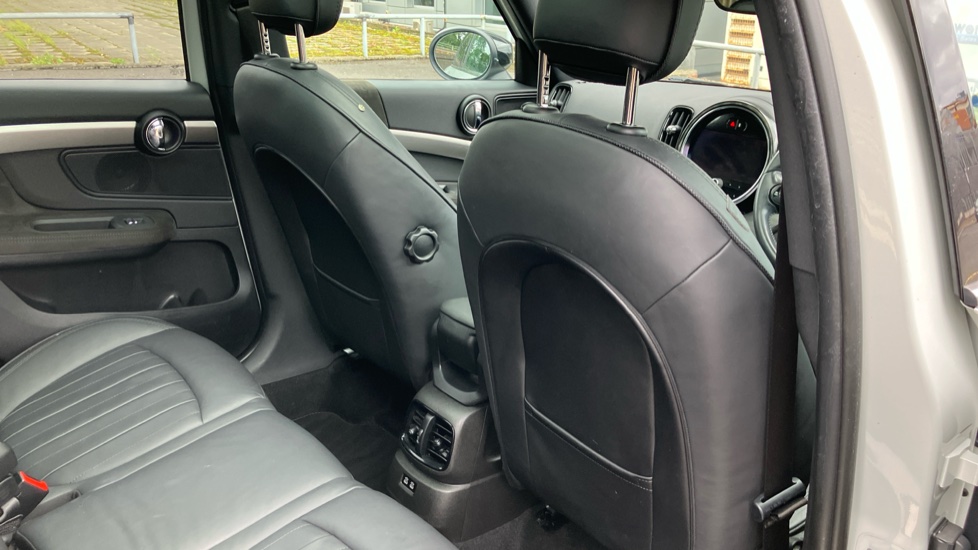 MINI Countryman 2.0 Cooper S Exclusive 5dr Auto Petrol Hatchback - Image 35