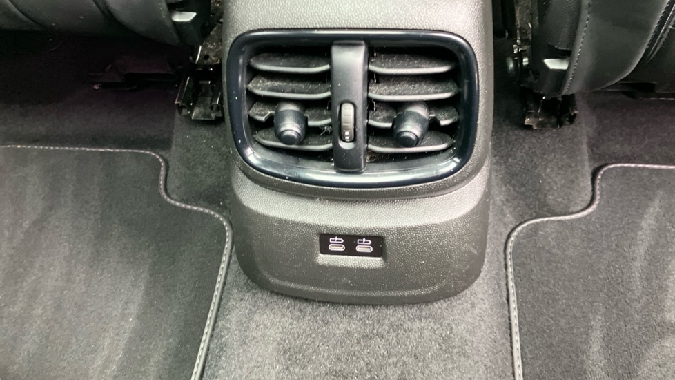 MINI Countryman 2.0 Cooper S Exclusive 5dr Auto Petrol Hatchback - Image 37