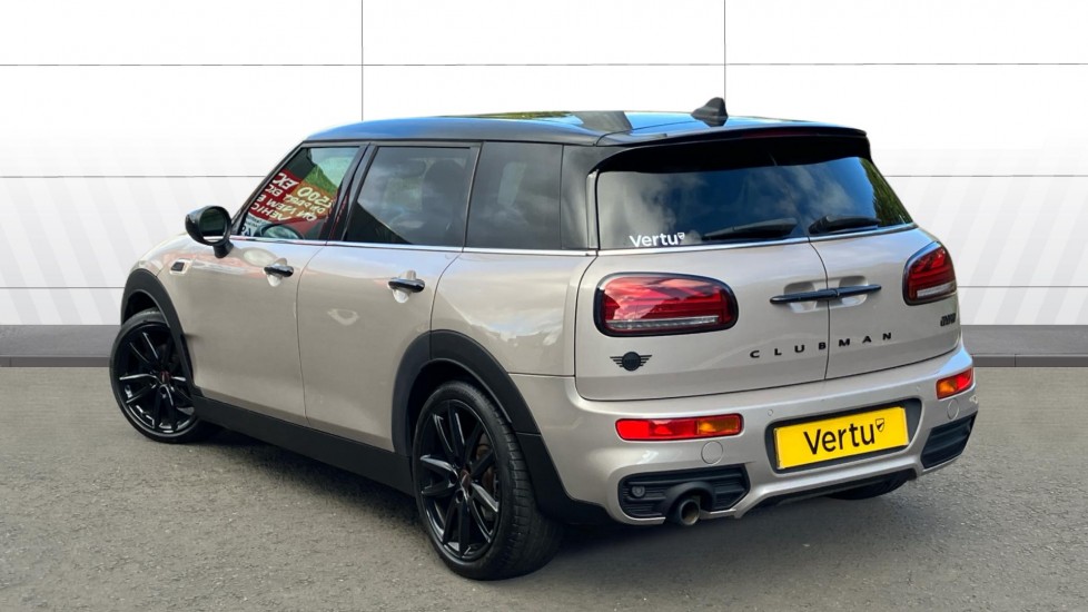 MINI Clubman 1.5 Cooper Sport 6dr Petrol Estate - Image 2