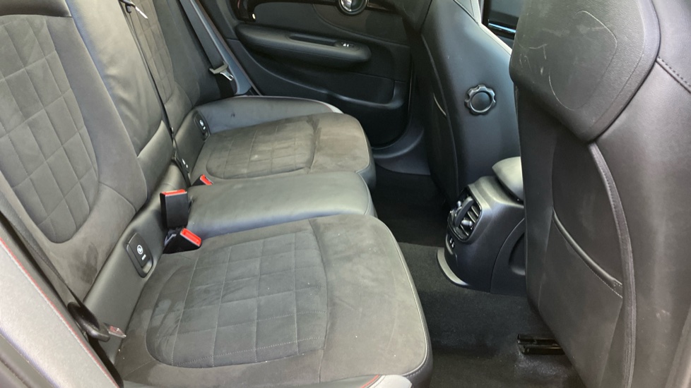 MINI Clubman 1.5 Cooper Sport 6dr Petrol Estate - Image 16