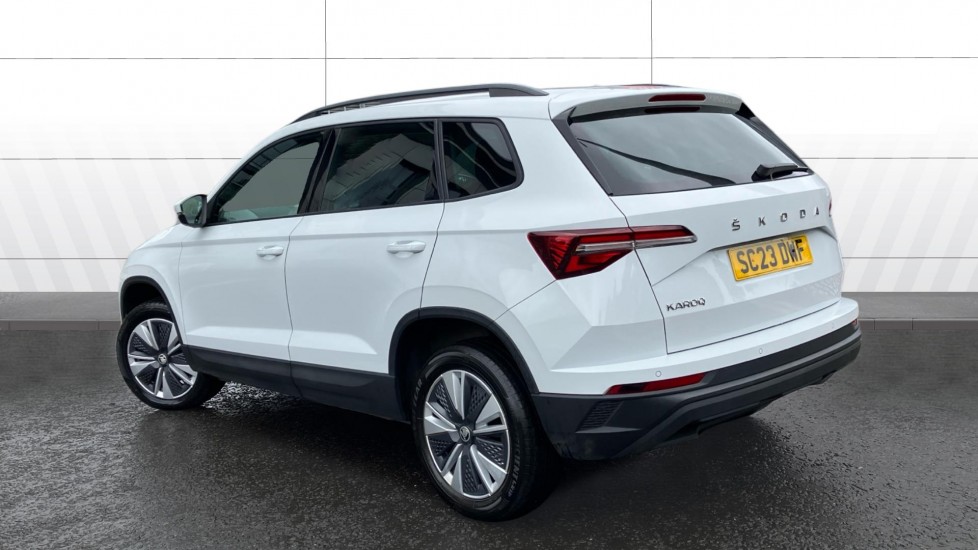 Skoda Karoq 1.5 TSI SE Drive 5dr DSG Petrol Estate - Image 2