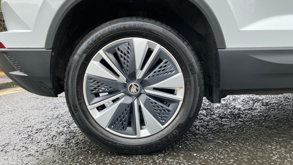 Skoda Karoq 1.5 TSI SE Drive 5dr DSG Petrol Estate - Image 7