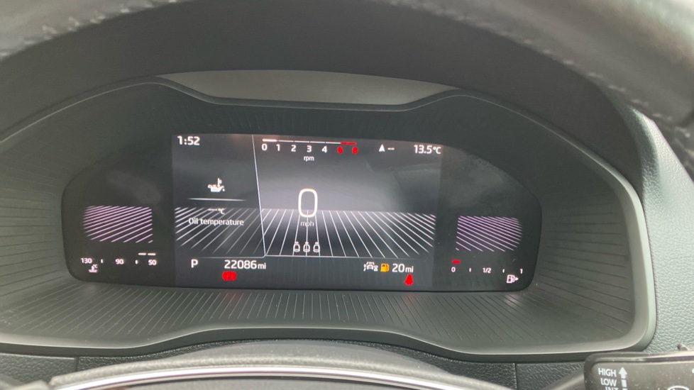 Skoda Karoq 1.5 TSI SE Drive 5dr DSG Petrol Estate - Image 18
