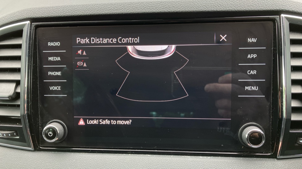 Skoda Karoq 1.5 TSI SE Drive 5dr DSG Petrol Estate - Image 47