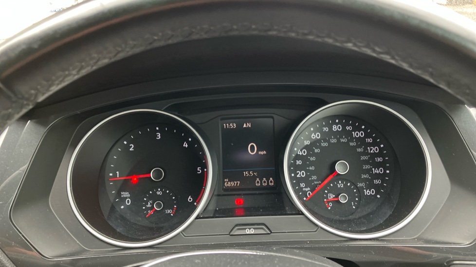 Volkswagen Tiguan 2.0 TDi 150 SE Nav 5dr Diesel Estate - Image 18