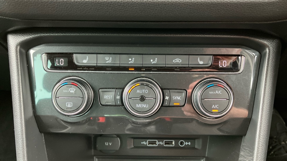 Volkswagen Tiguan 2.0 TDi 150 SE Nav 5dr Diesel Estate - Image 49