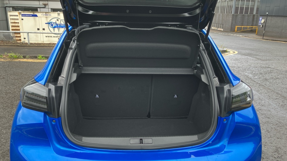Peugeot 208 1.2 Hybrid 110 GT 5dr e-DSC6 Petrol Hatchback - Image 4