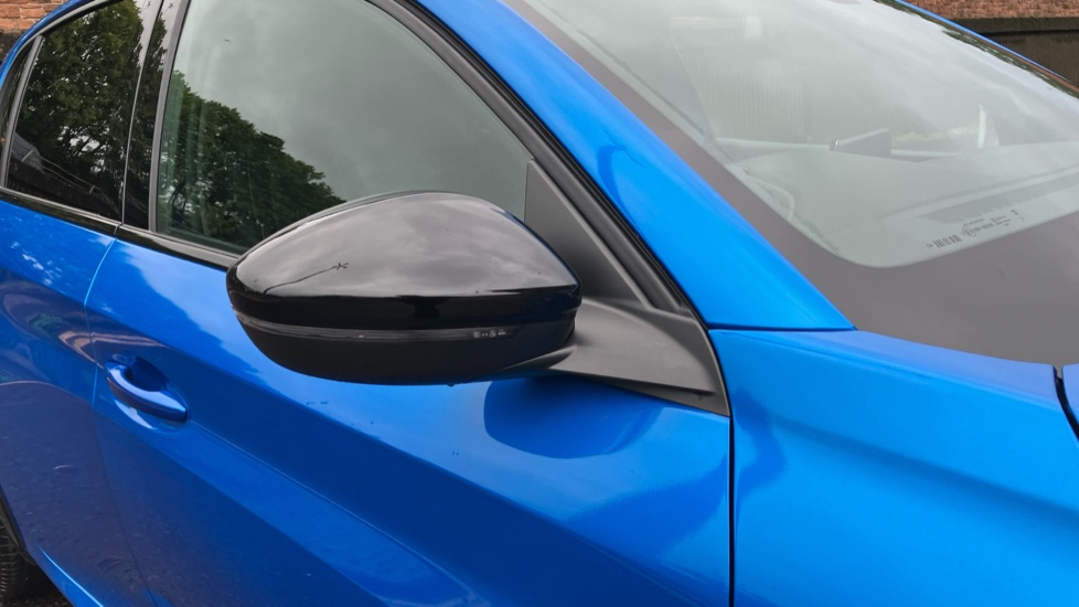 Peugeot 208 1.2 Hybrid 110 GT 5dr e-DSC6 Petrol Hatchback - Image 22