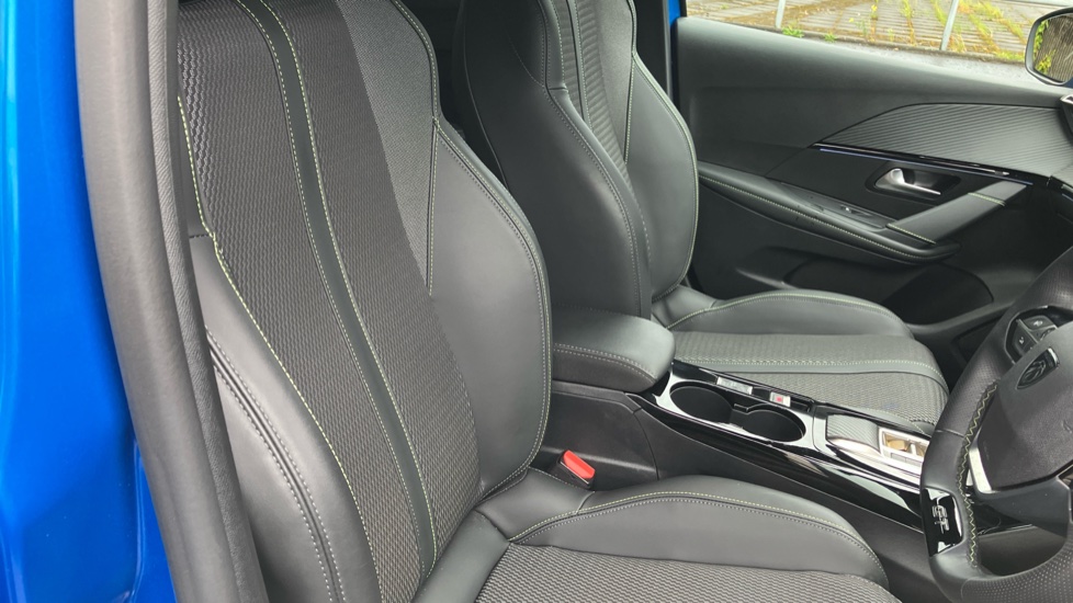Peugeot 208 1.2 Hybrid 110 GT 5dr e-DSC6 Petrol Hatchback - Image 28