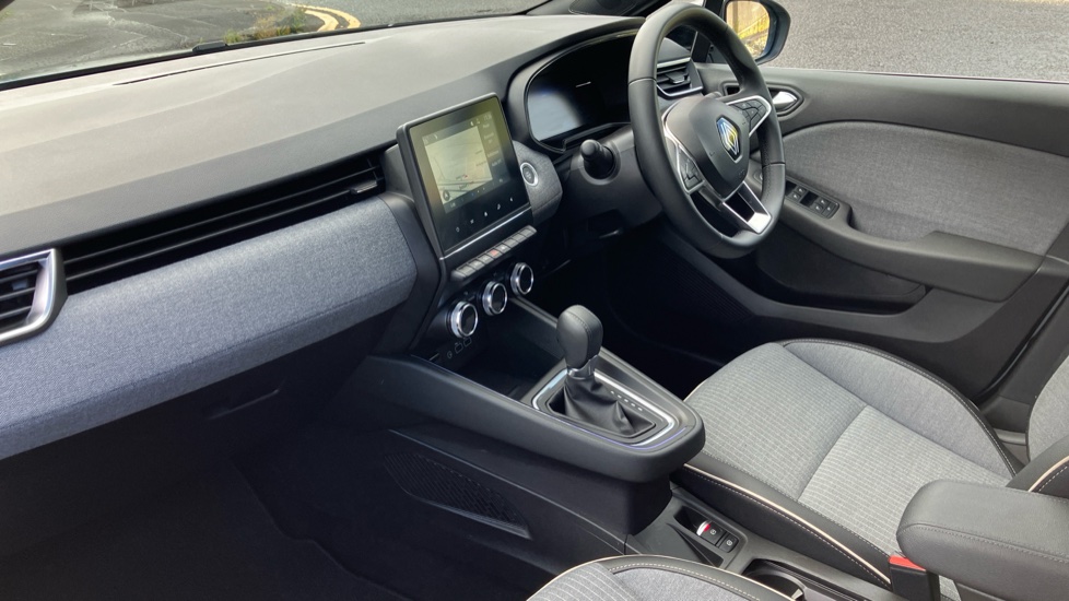 Renault Clio 1.6 E-TECH full hybrid 145 Techno 5dr Auto Hybrid Hatchback - Image 9