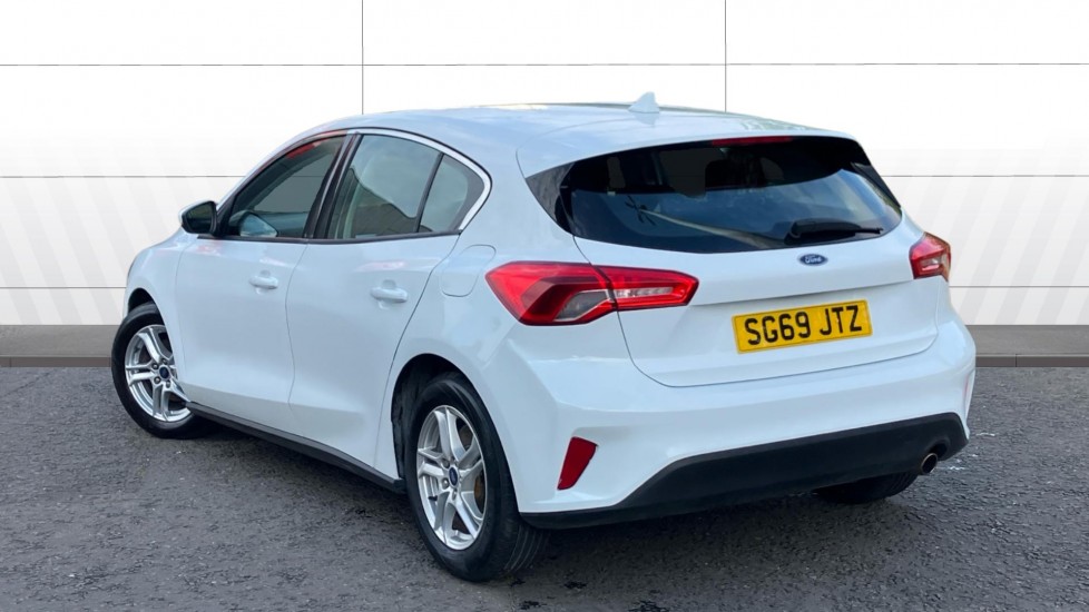 Ford Focus 1.5 EcoBlue 120 Zetec 5dr Diesel Hatchback - Image 2