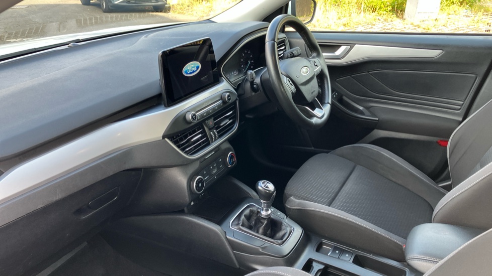 Ford Focus 1.5 EcoBlue 120 Zetec 5dr Diesel Hatchback - Image 9