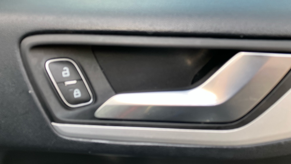 Ford Focus 1.5 EcoBlue 120 Zetec 5dr Diesel Hatchback - Image 26