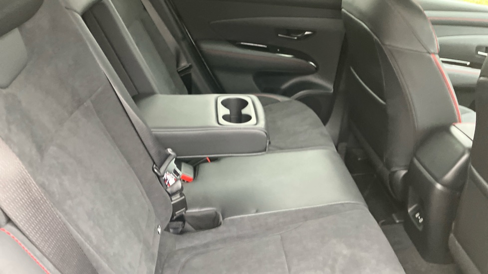 Hyundai TUCSON 1.6T 239 Hybrid N Line 5dr Auto Hybrid Estate - Image 33