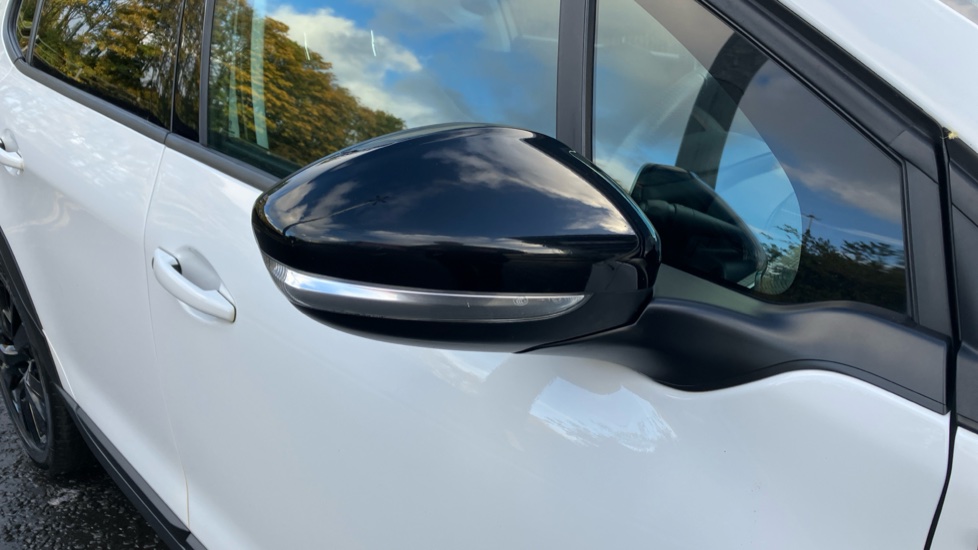 Peugeot 2008 1.2 PureTech 110 GT Line 5dr Petrol Estate - Image 22