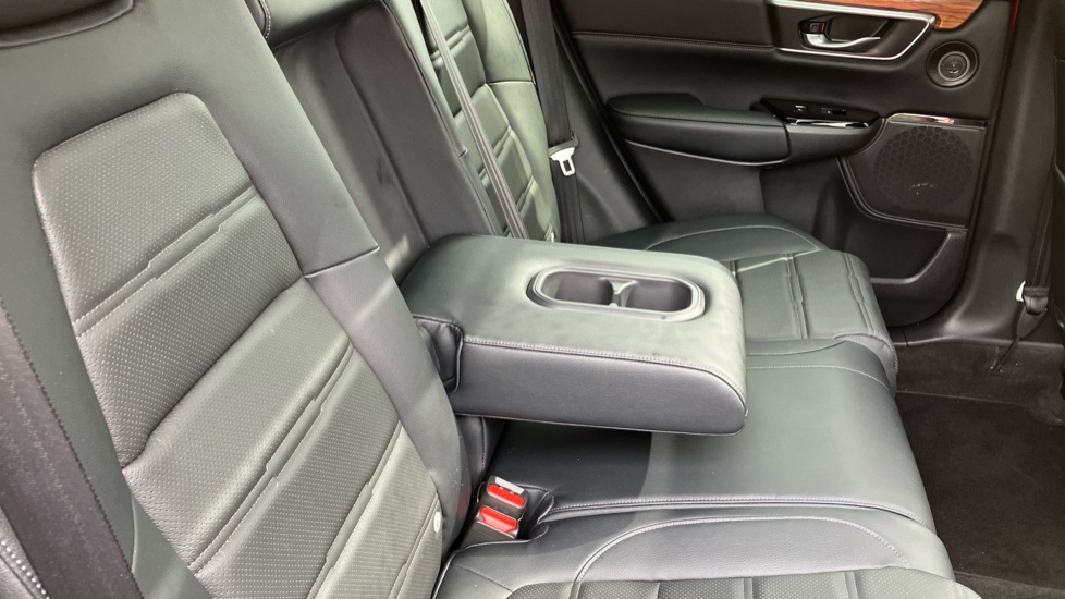 Honda CR-V 2.0 i-MMD Hybrid EX 5dr eCVT Hybrid Estate - Image 35