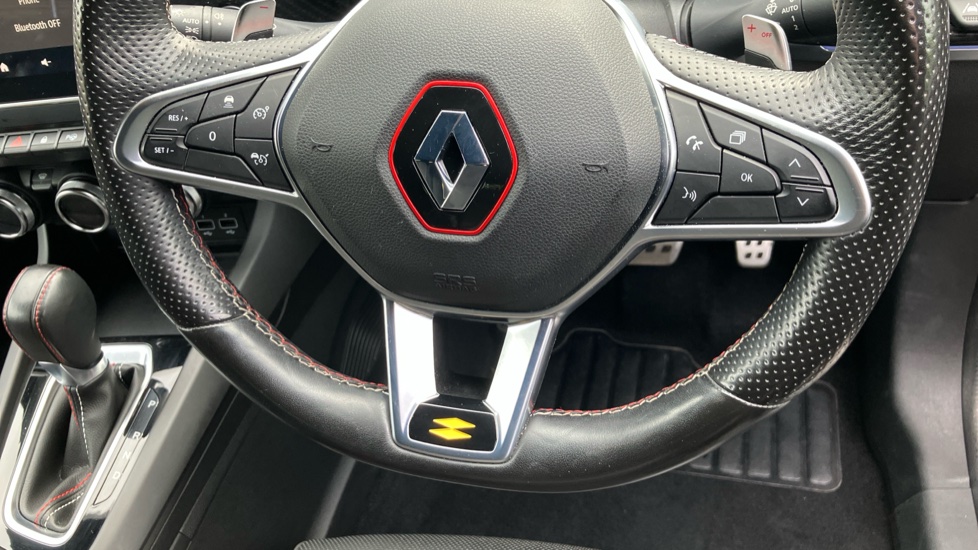 Renault Arkana 1.3 Mild hybrid 140 R.S. Line 5dr EDC Petrol Estate - Image 41
