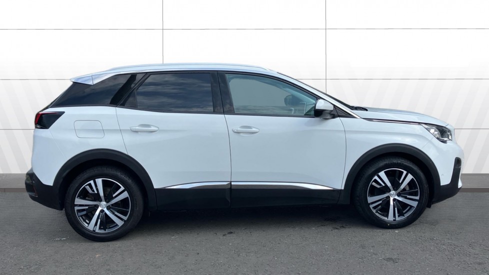 Peugeot 3008 1.2 PureTech Allure 5dr Petrol Estate - Image 5