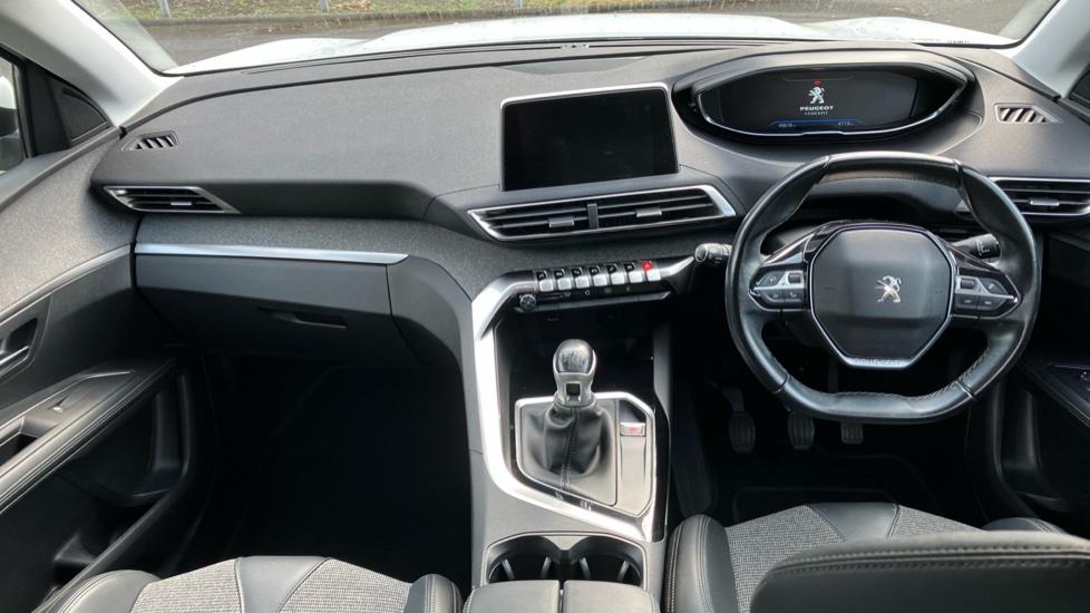 Peugeot 3008 1.2 PureTech Allure 5dr Petrol Estate - Image 10