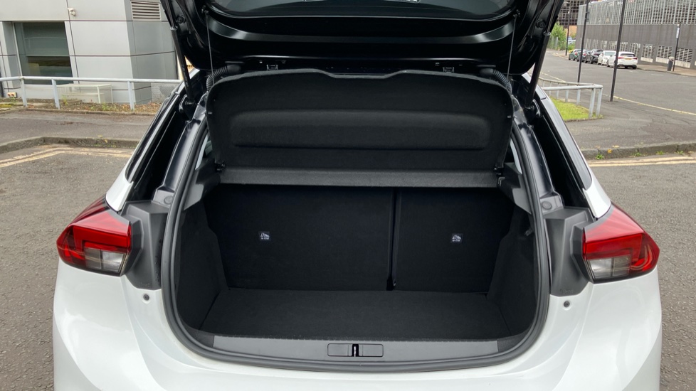 Vauxhall Corsa 1.2 Griffin Edition 5dr Petrol Hatchback - Image 4