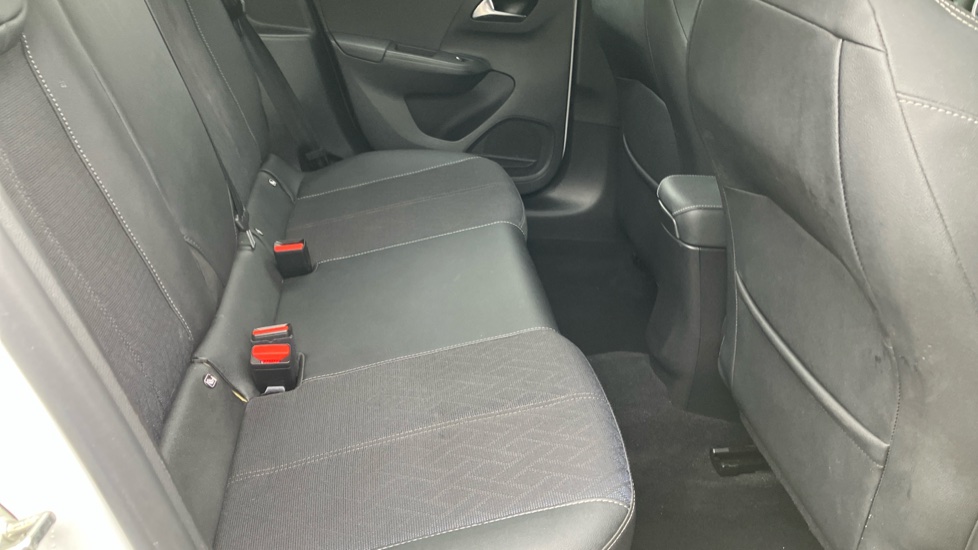 Vauxhall Corsa 1.2 Griffin Edition 5dr Petrol Hatchback - Image 16