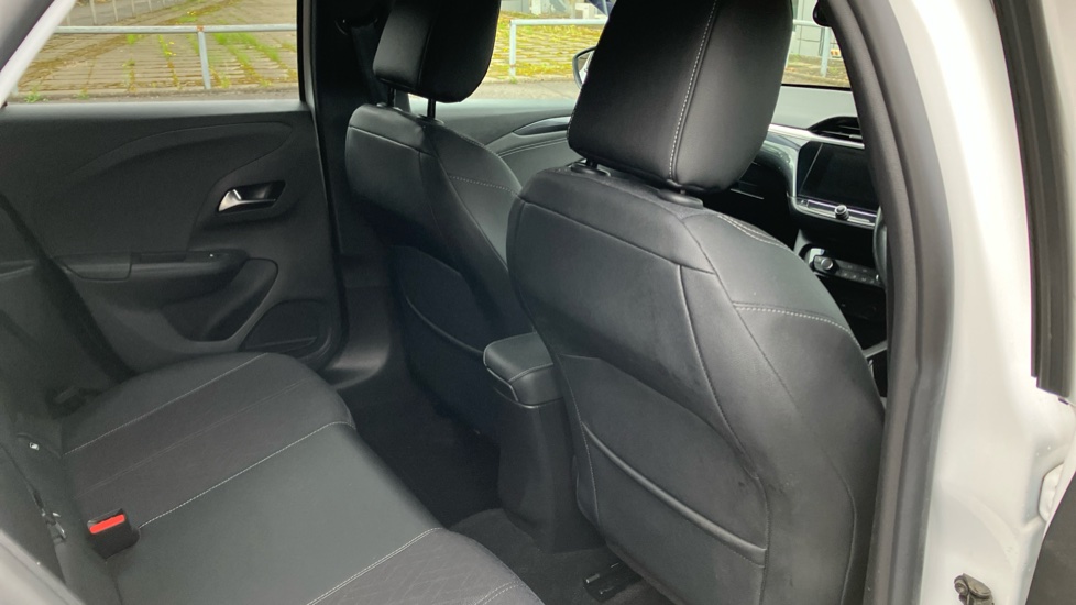 Vauxhall Corsa 1.2 Griffin Edition 5dr Petrol Hatchback - Image 30