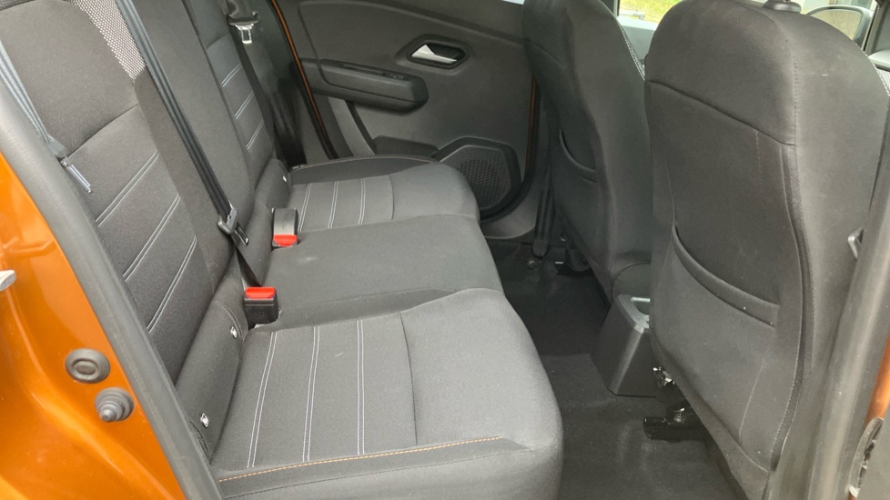 Dacia Sandero Stepway 1.0 TCe Expression 5dr Petrol Hatchback - Image 16