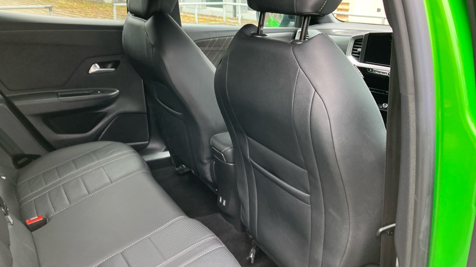 Vauxhall Mokka 100kW Ultimate 50kWh 5dr Auto Electric Hatchback - Image 30