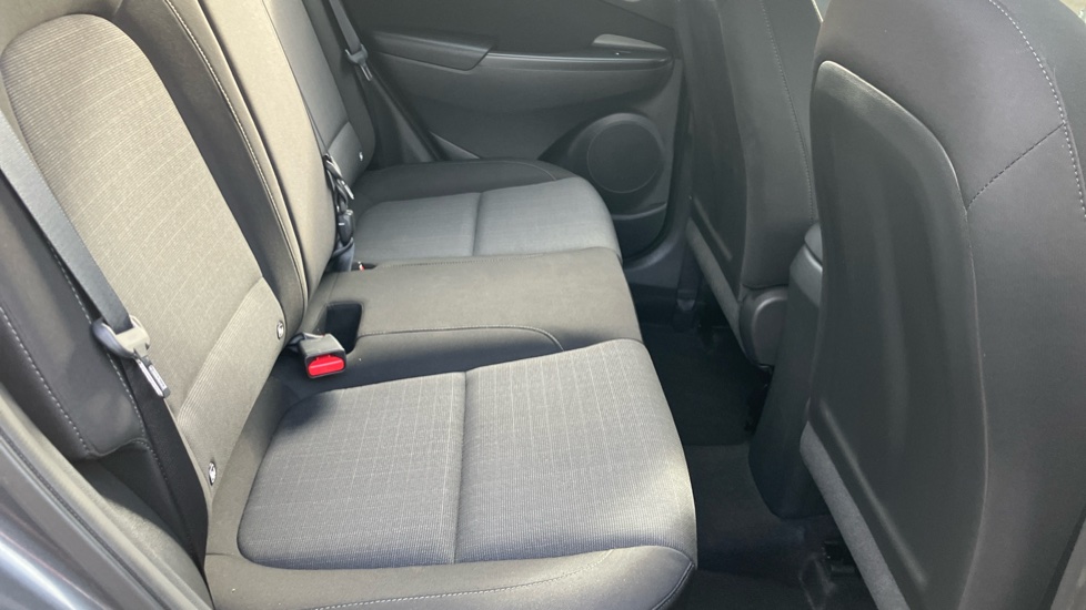 Hyundai KONA 1.6 GDi Hybrid SE Connect 5dr DCT Hybrid Hatchback - Image 16