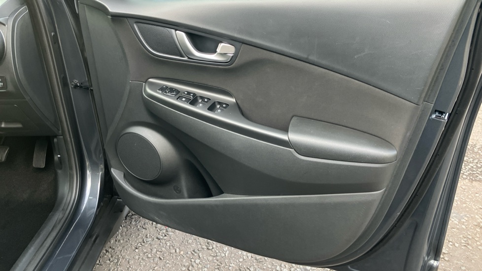 Hyundai KONA 1.6 GDi Hybrid SE Connect 5dr DCT Hybrid Hatchback - Image 28