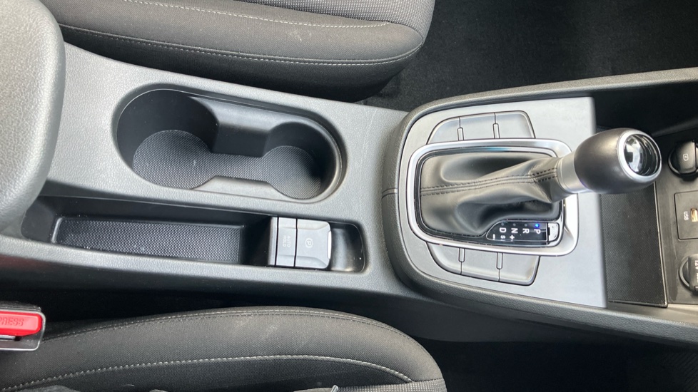 Hyundai KONA 1.6 GDi Hybrid SE Connect 5dr DCT Hybrid Hatchback - Image 42