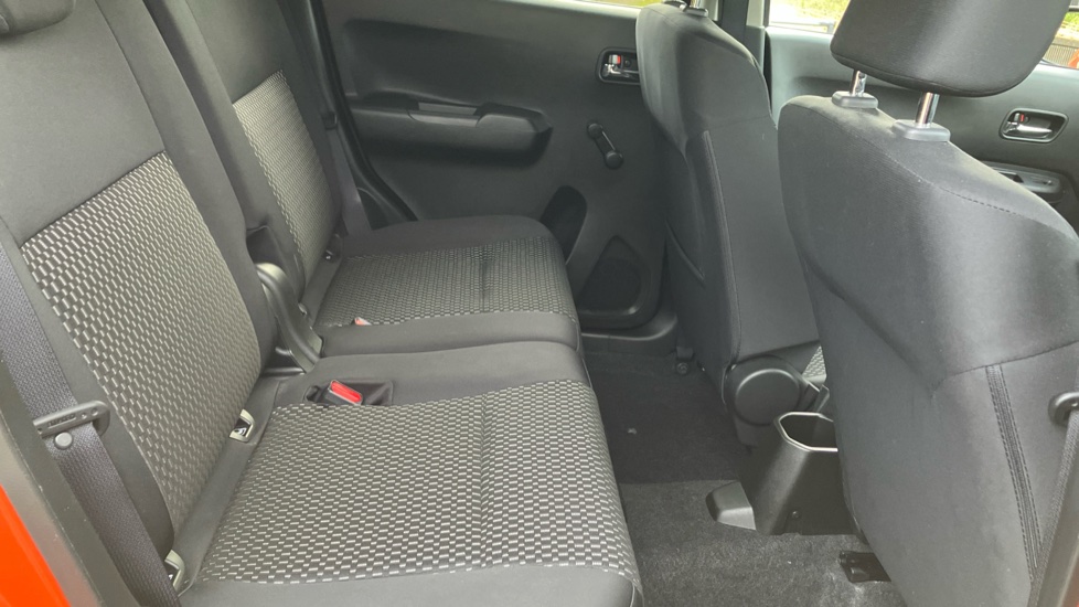 Suzuki Ignis 1.2 Dualjet 12V Hybrid SZ-T 5dr Petrol Hatchback - Image 16