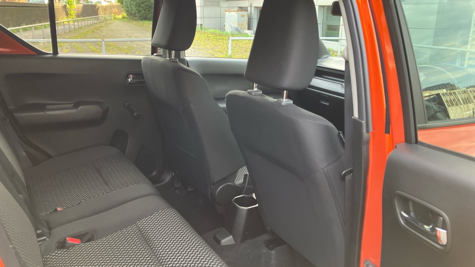 Suzuki Ignis 1.2 Dualjet 12V Hybrid SZ-T 5dr Petrol Hatchback - Image 31
