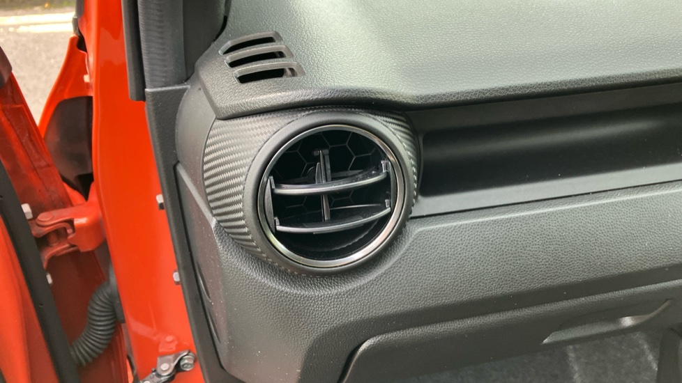 Suzuki Ignis 1.2 Dualjet 12V Hybrid SZ-T 5dr Petrol Hatchback - Image 36